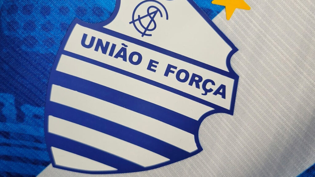 Escudo do CSA