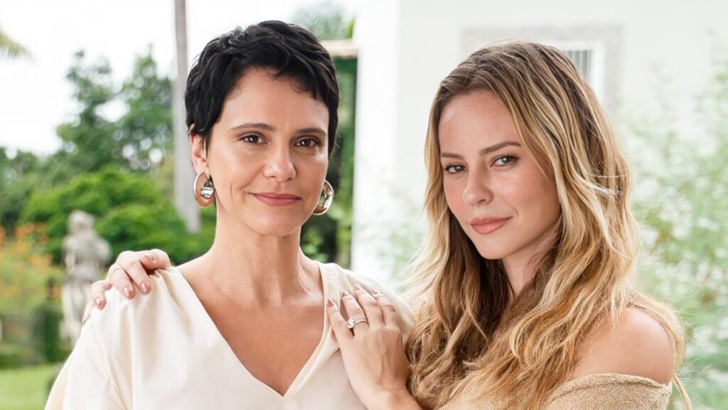 Malu Galli e Paolla Oliveira em Vale Tudo