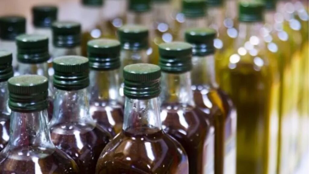 Anvisa proíbe azeite, doce de leite e sal grosso; saiba quais marcas Azeite