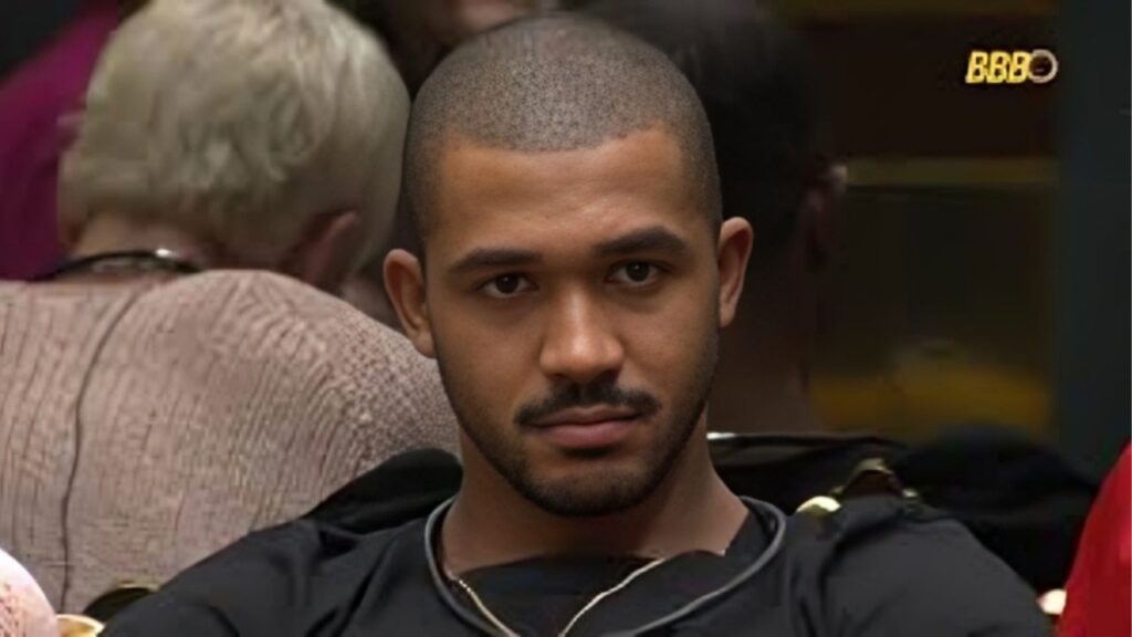 Quem saiu do BBB 26 ontem? Saiba quem foi eliminado no segundo paredão Matheus Moreira no BBB 26