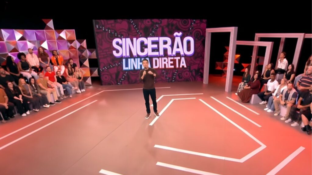 Tadeu Schmidt apresentando o Sincerão do BBB 26