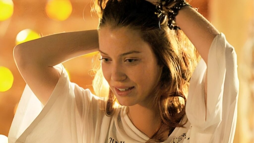 Nathalia Dill - Débora Avenida Brasil
